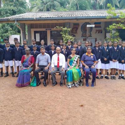 ශිෂ්‍ය නායක නිල ලාංඡන පැළඳවීම 